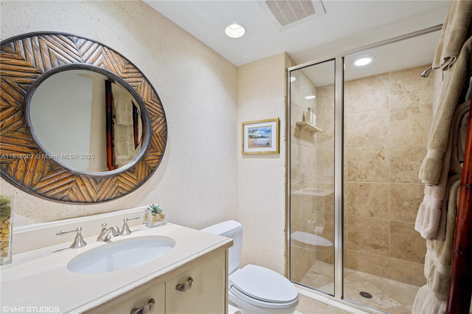 LAS OLAS RIVER HOUSE COND - Residential