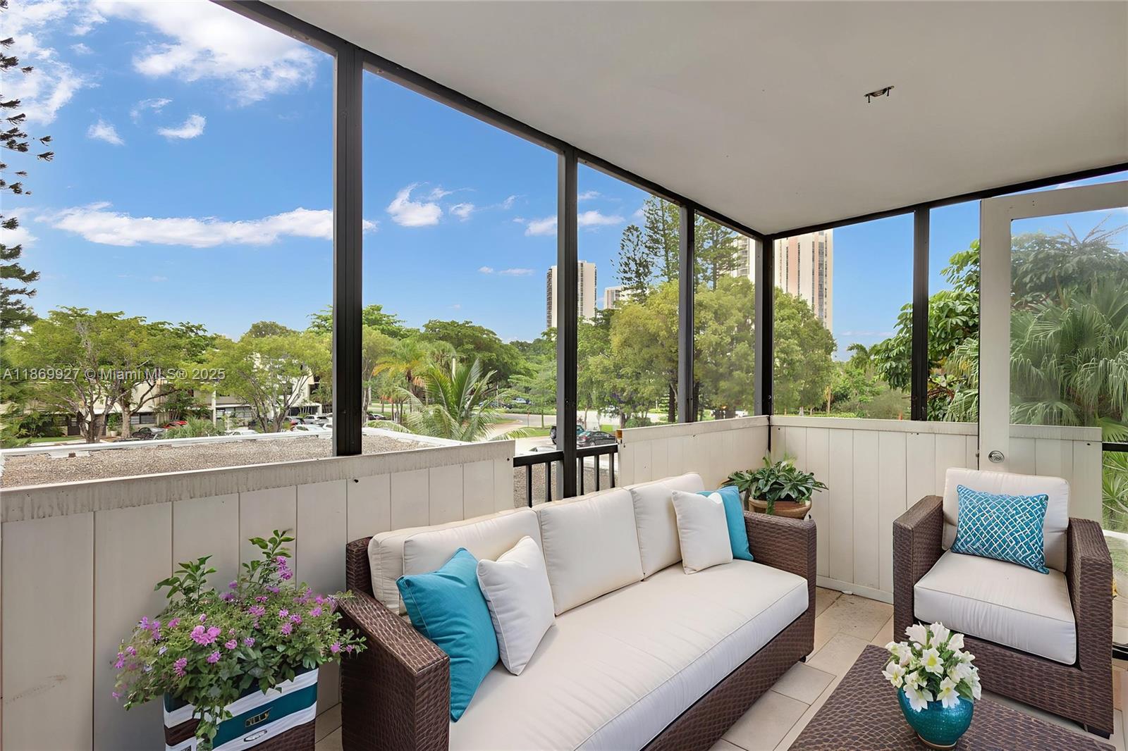 BONAVIDA CONDO - Residential