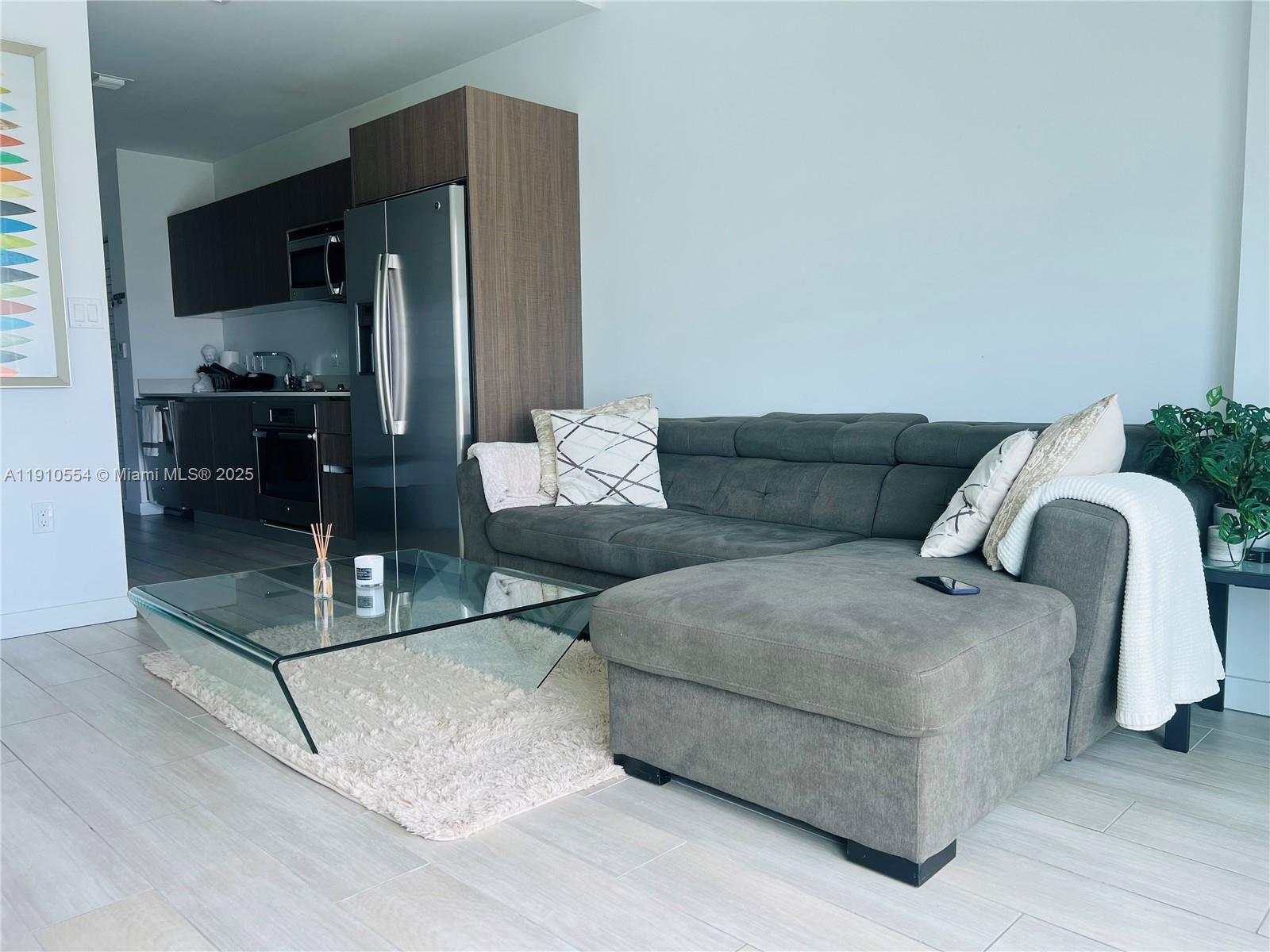 Leparc Condo - Residential