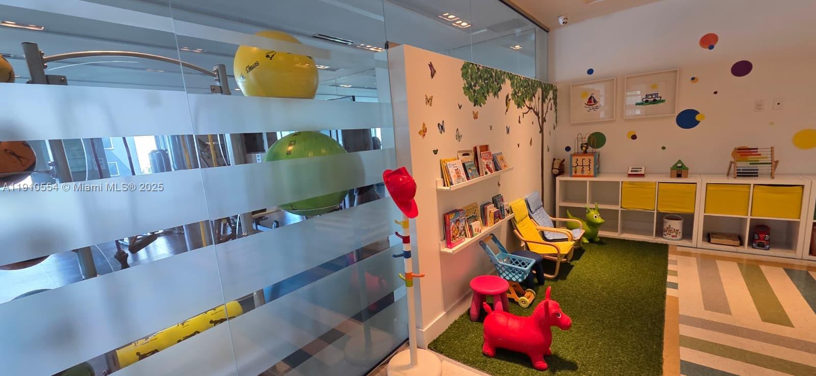 Leparc Condo - Residential