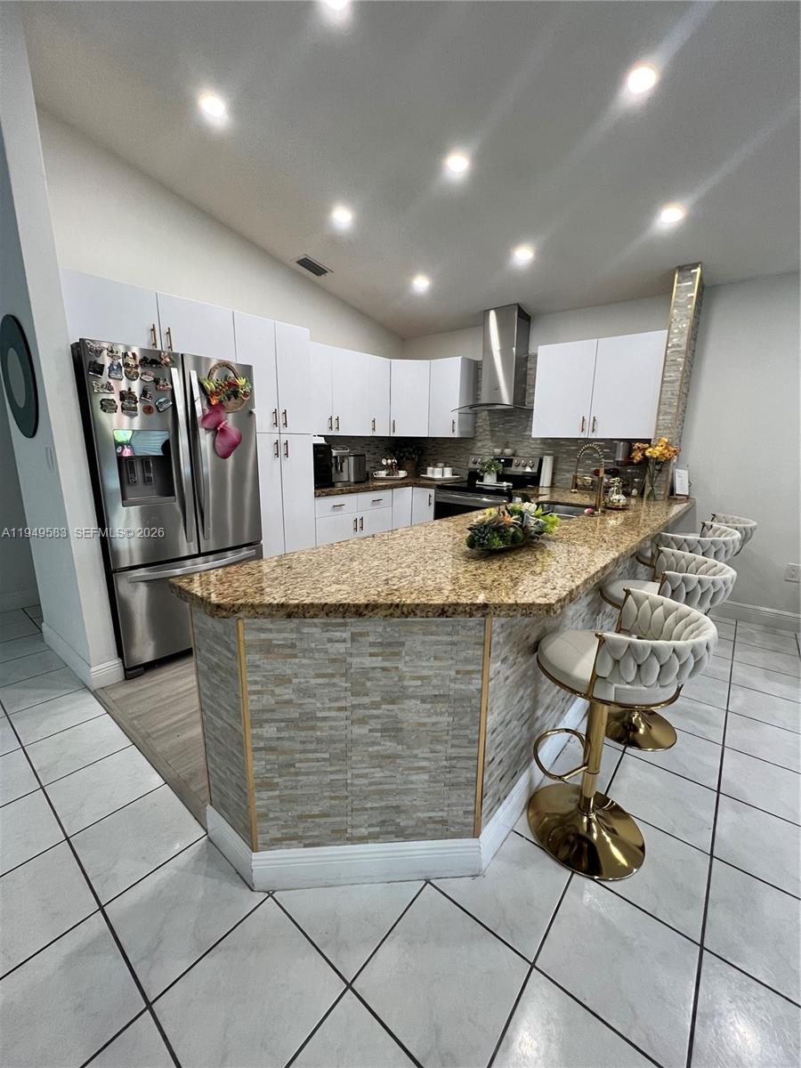 ARISTOTLE SUB PHASE IV - Residential