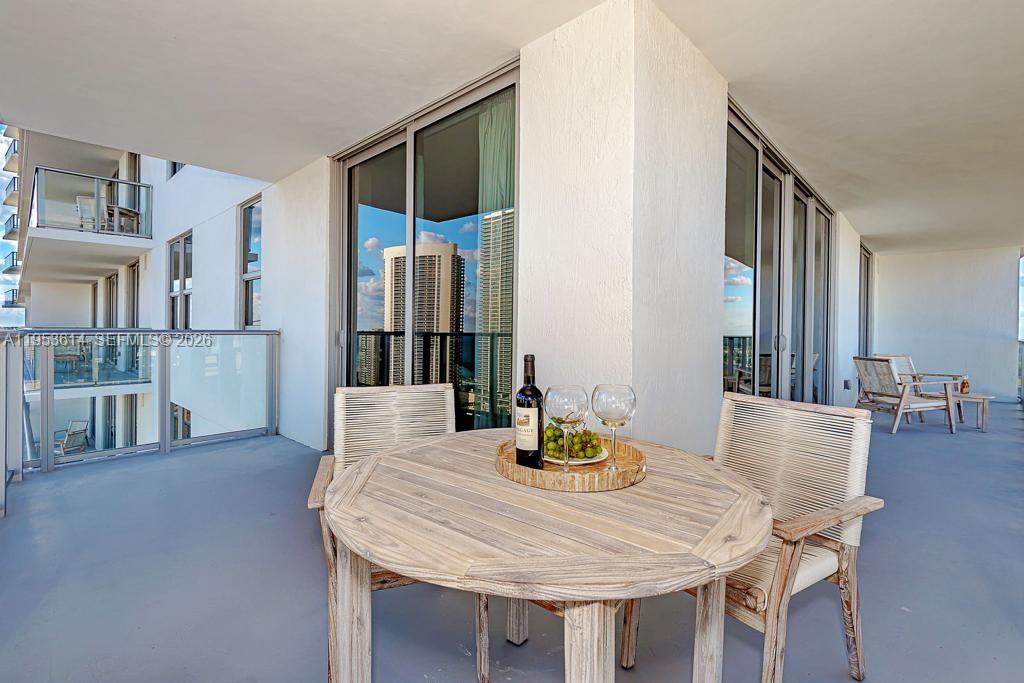 4010 SOUTH OCEAN CONDO HO - Residential