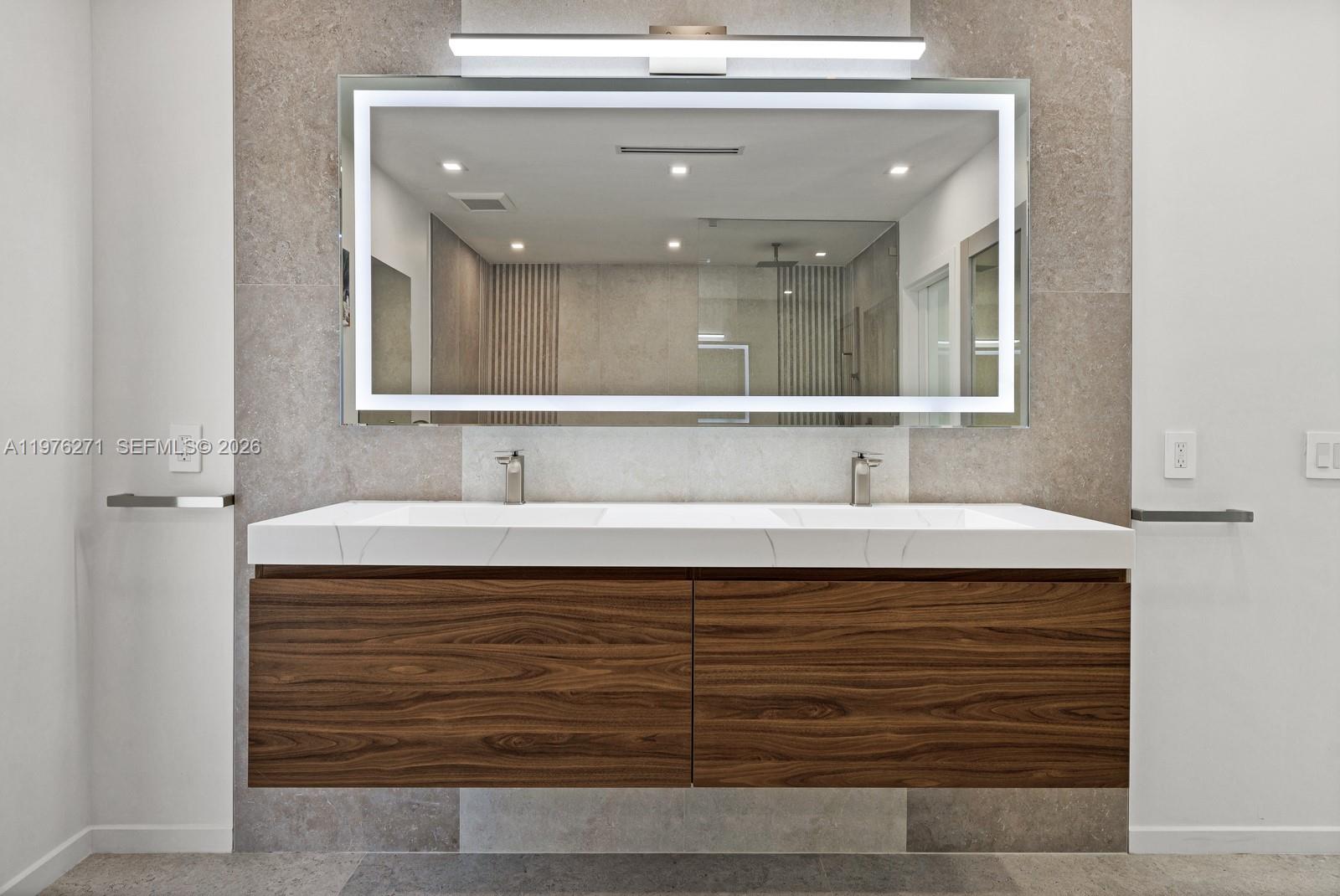 C GAB COUNTRY CLUB SEC 5 - Residential Lease