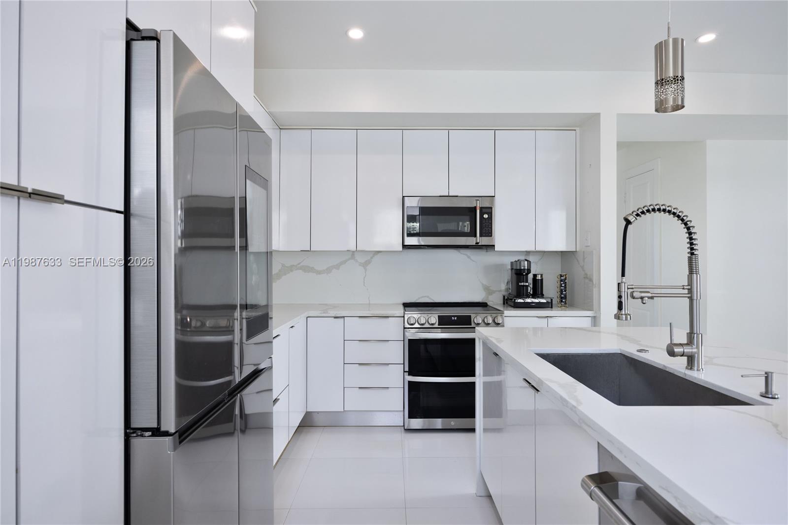 DAV MAR ESTATES - Residential