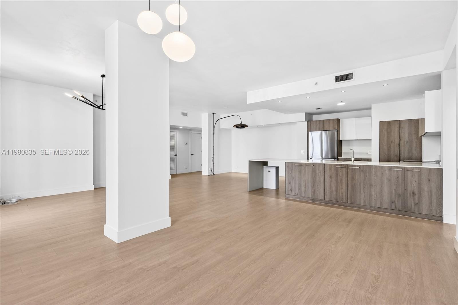 COURVOISIER COURTS CONDO - Residential Lease