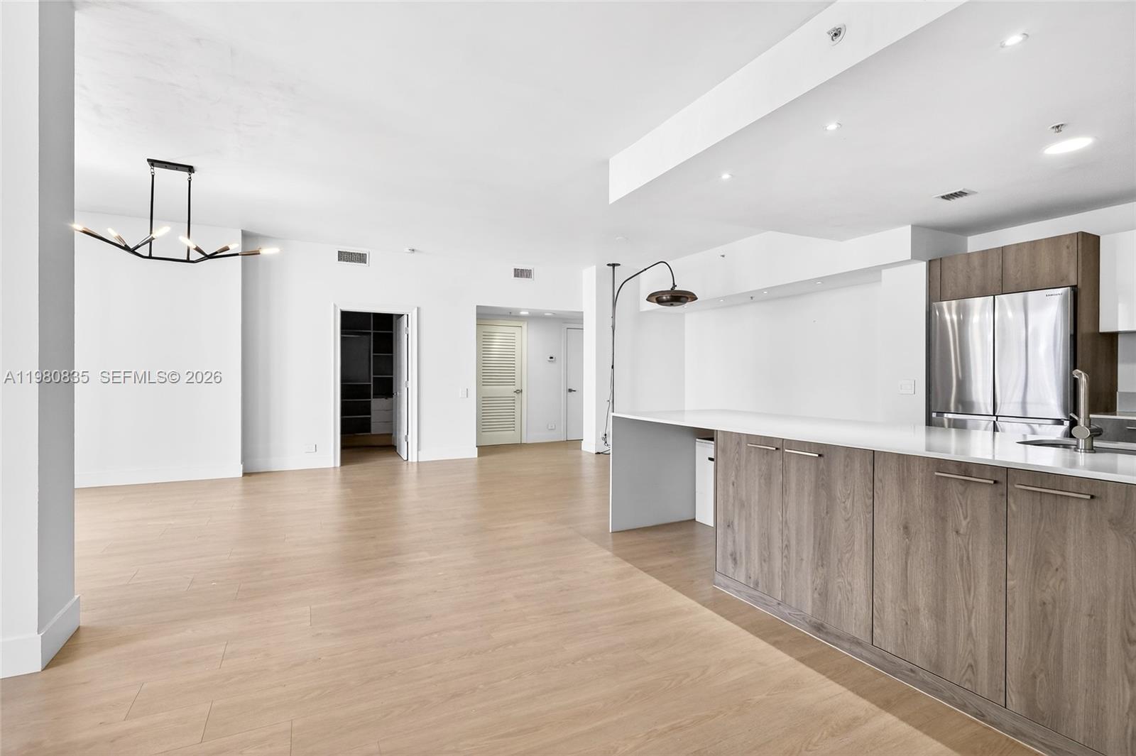 701 Brickell Key Blvd LPH-06