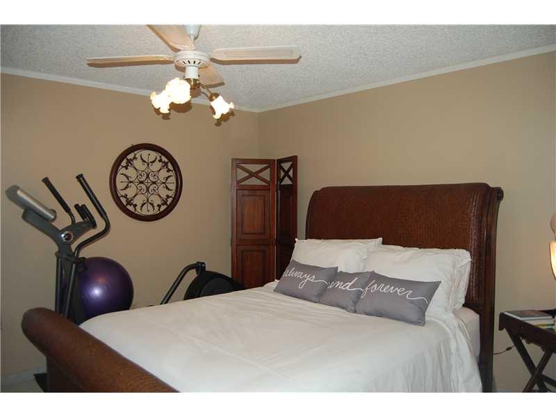 BRIAR LAKE - Residential Lease