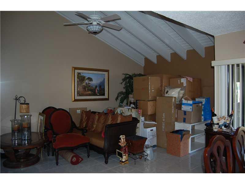 BRIAR LAKE - Residential Lease