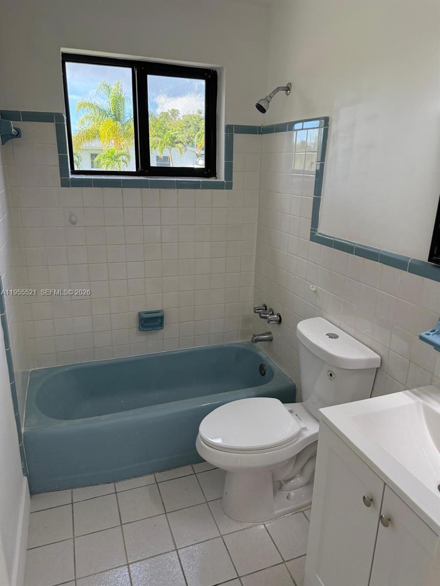 IVES ESTATES SEC 1 - Residential