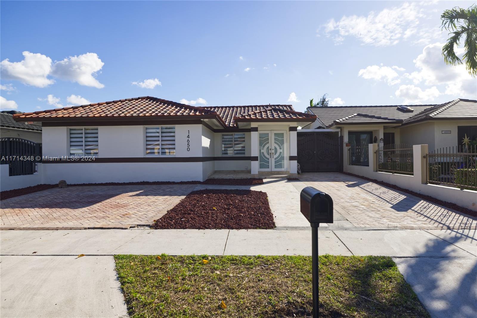 A TRULY ONE-OF-A-KIND IMPECCABLE HOME IN THE HEART OF WEST KENDALL. THIS GORGEOUS PROPERTY FEATURES A MAIN HOUSE WITH 3 BEDROOMS & 2 BEDROOMS. INTERIOR FEATURES INCLUDE ALL TILE FLOORS, KITCHEN, FORMAL DINING, BATHROOMS. EXTERIOR FEATURES INCLUDE CUSTOM POOL . NO HOA! A MUST SEE!