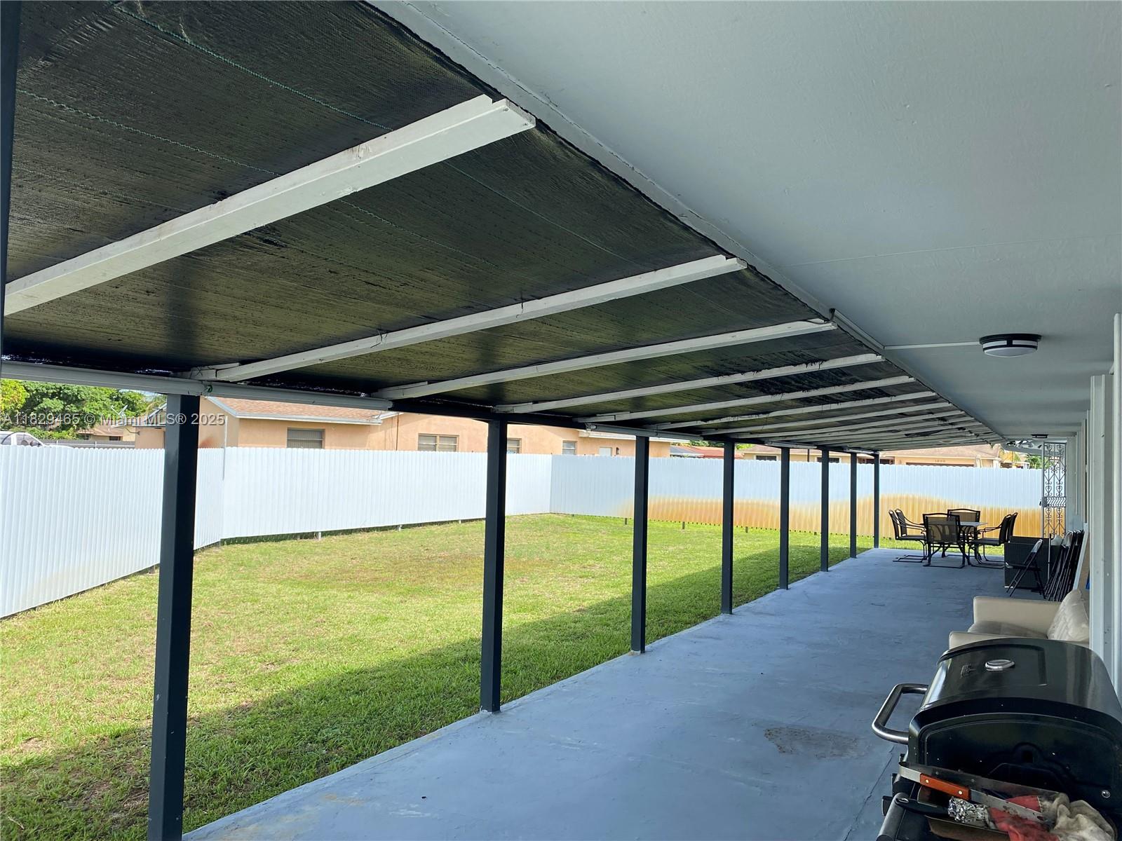 ROLLING OAK ESTS - Residential