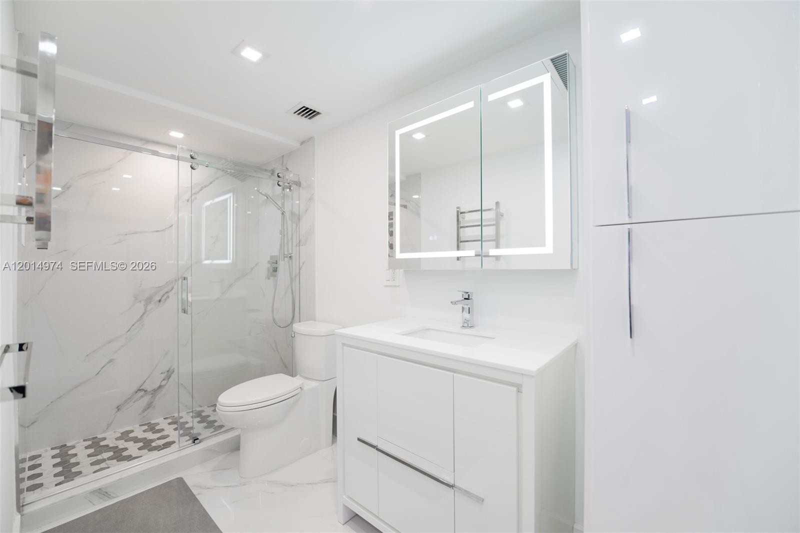 HEMISPHERES CONDO - Residential
