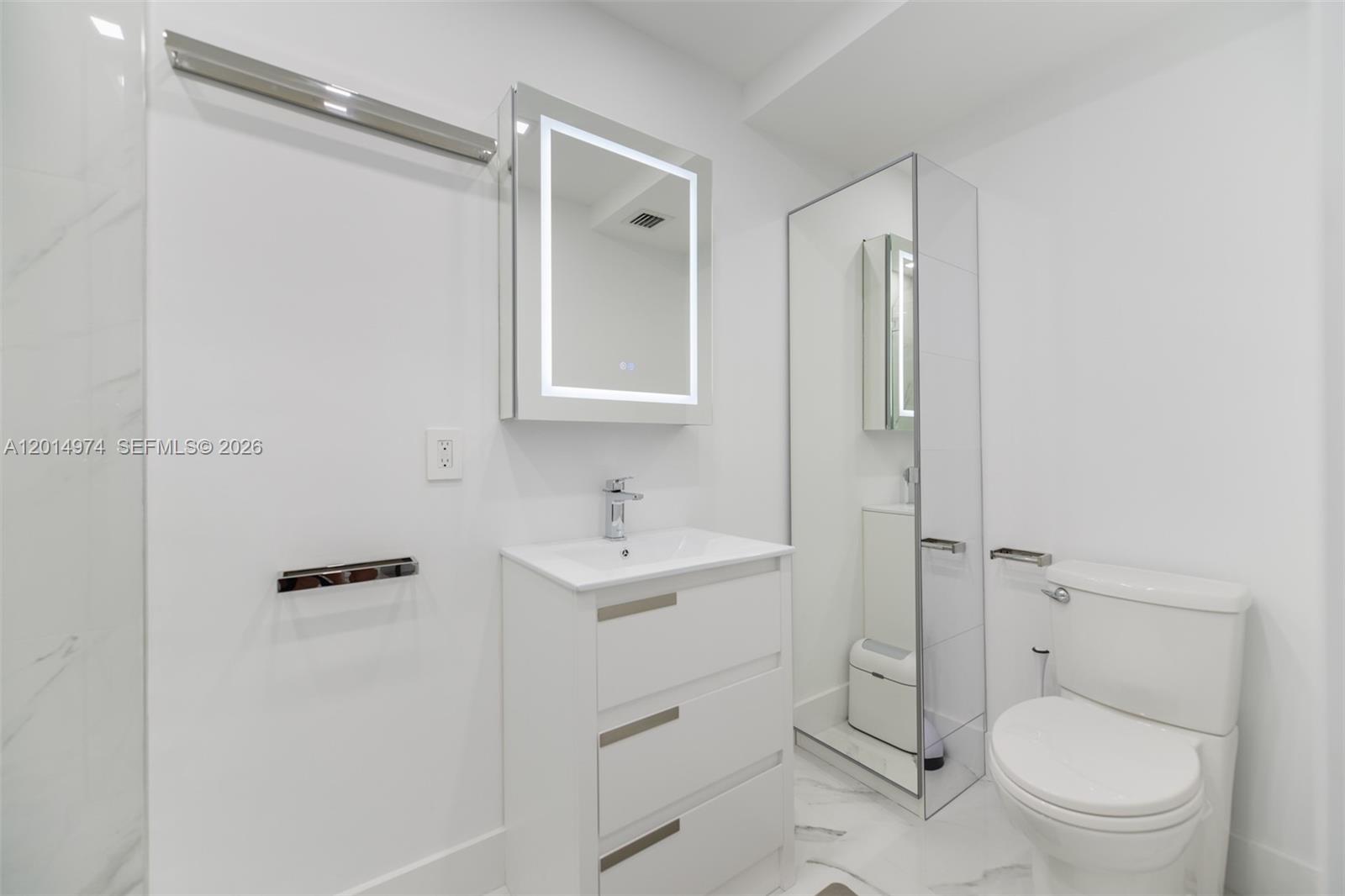 HEMISPHERES CONDO - Residential