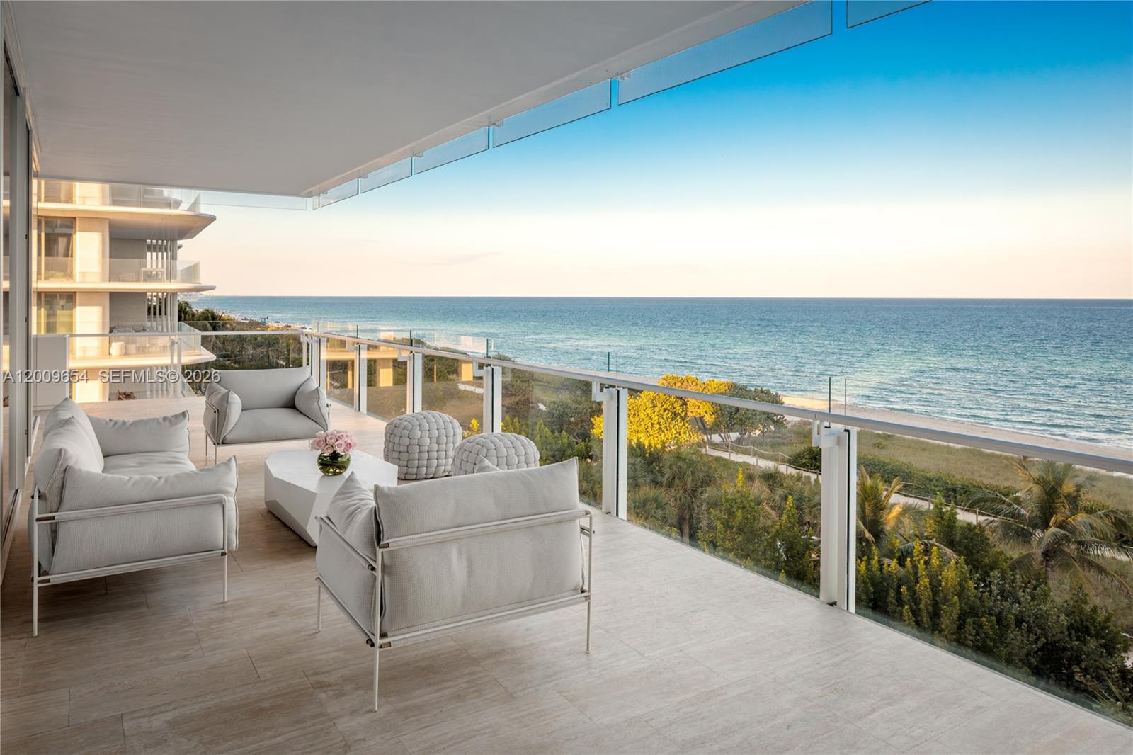 SURF CLUB CONDO - Residential