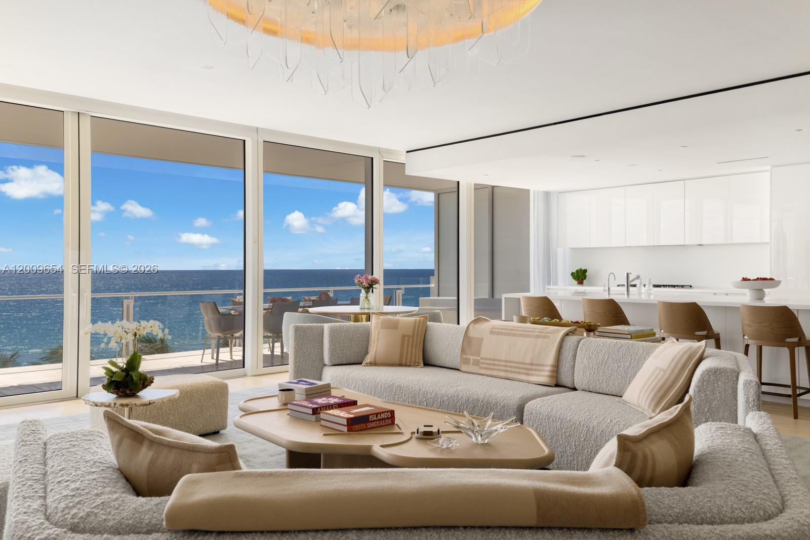 9111 Collins Ave N-521