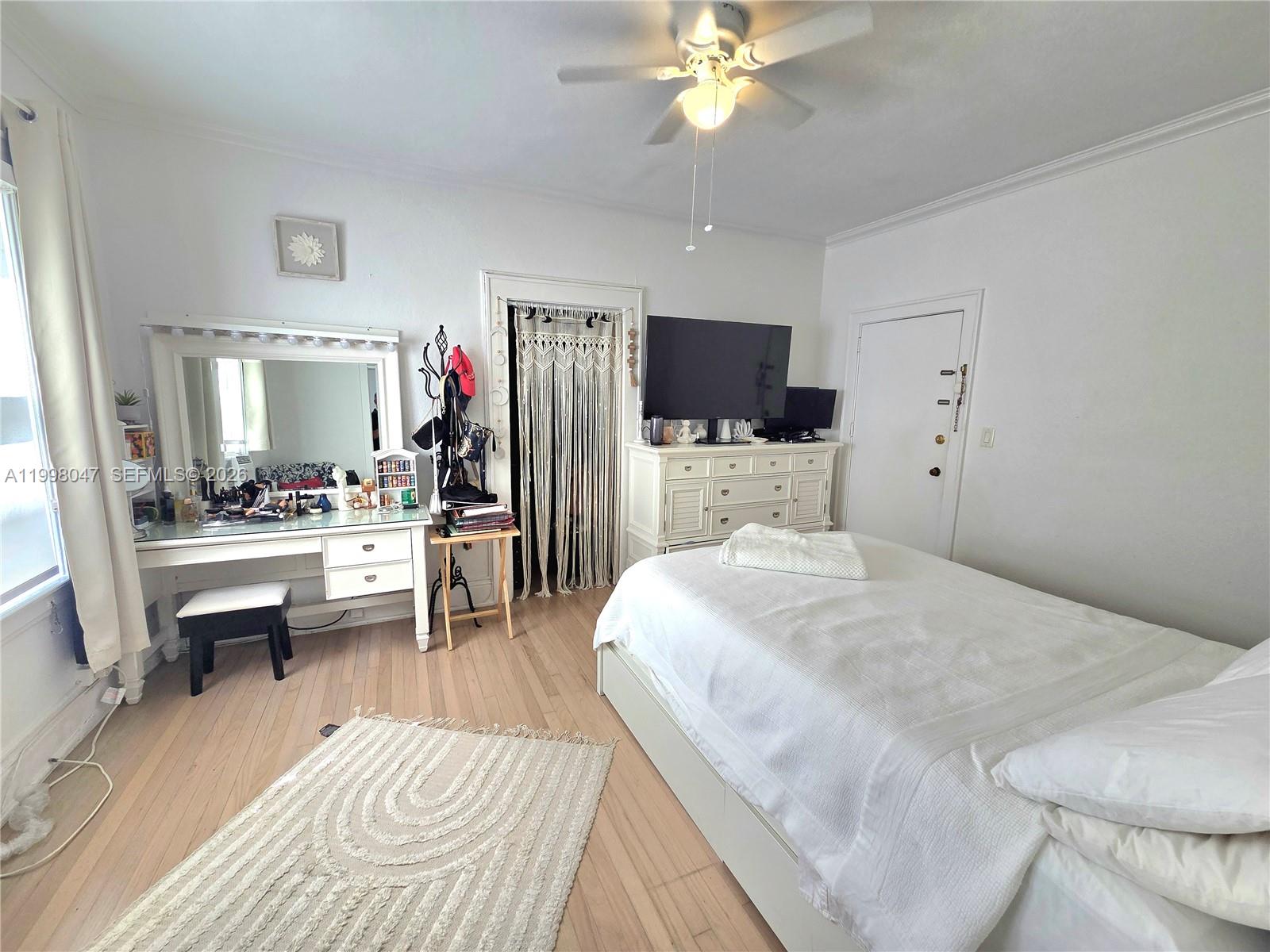 MENDOZA CONDO - Residential Lease