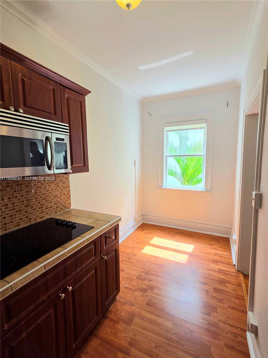 MENDOZA CONDO - Residential Lease