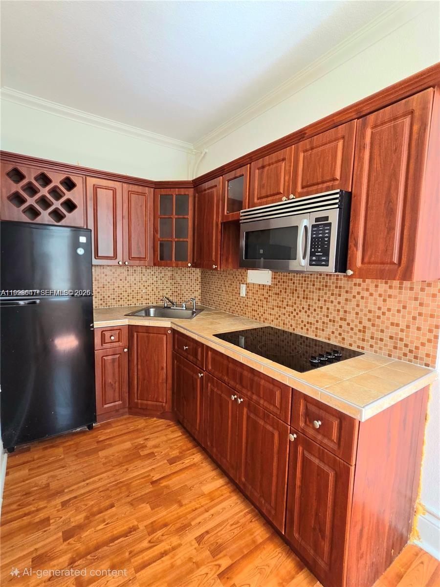 MENDOZA CONDO - Residential Lease