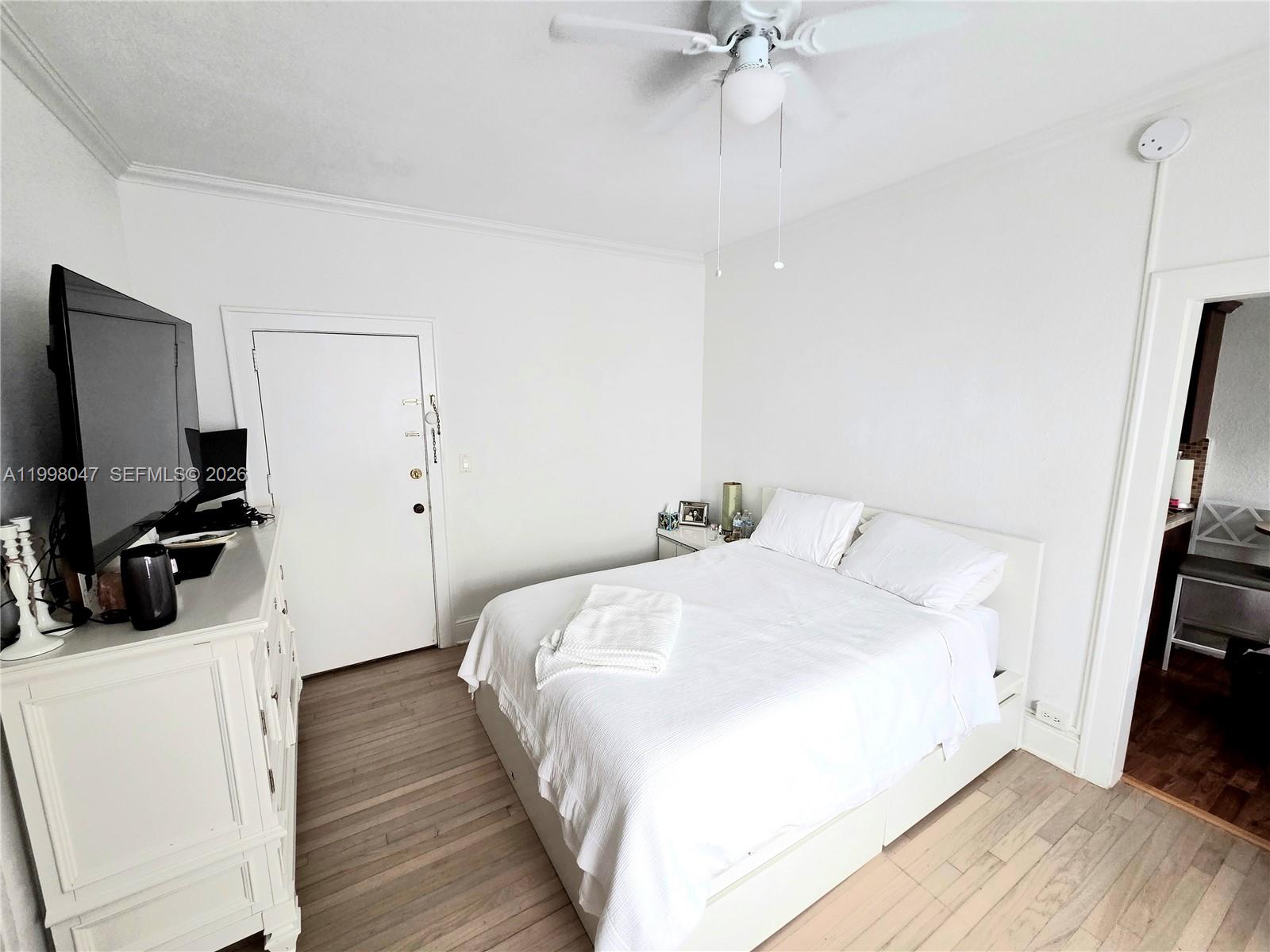 MENDOZA CONDO - Residential Lease