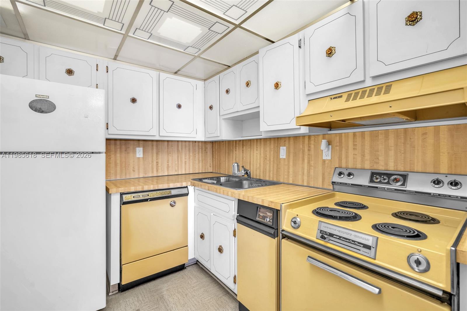 VIRGINIA GARDENS CONDO - Residential