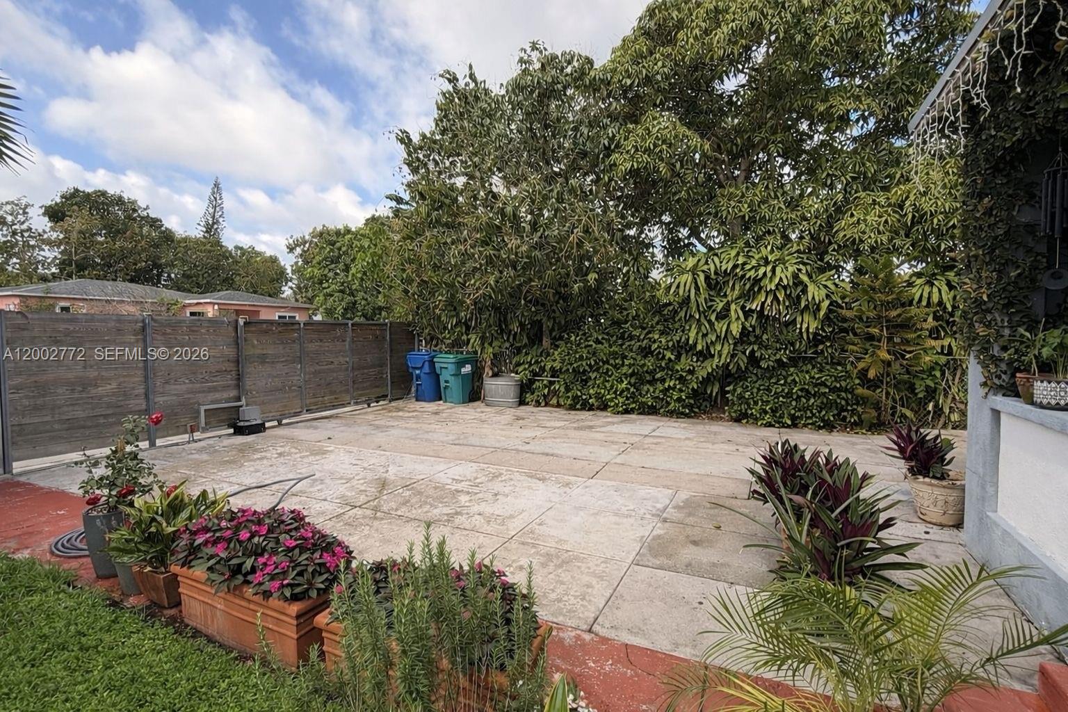 WEST MIAMI SHORES SEC C - Residential Lease