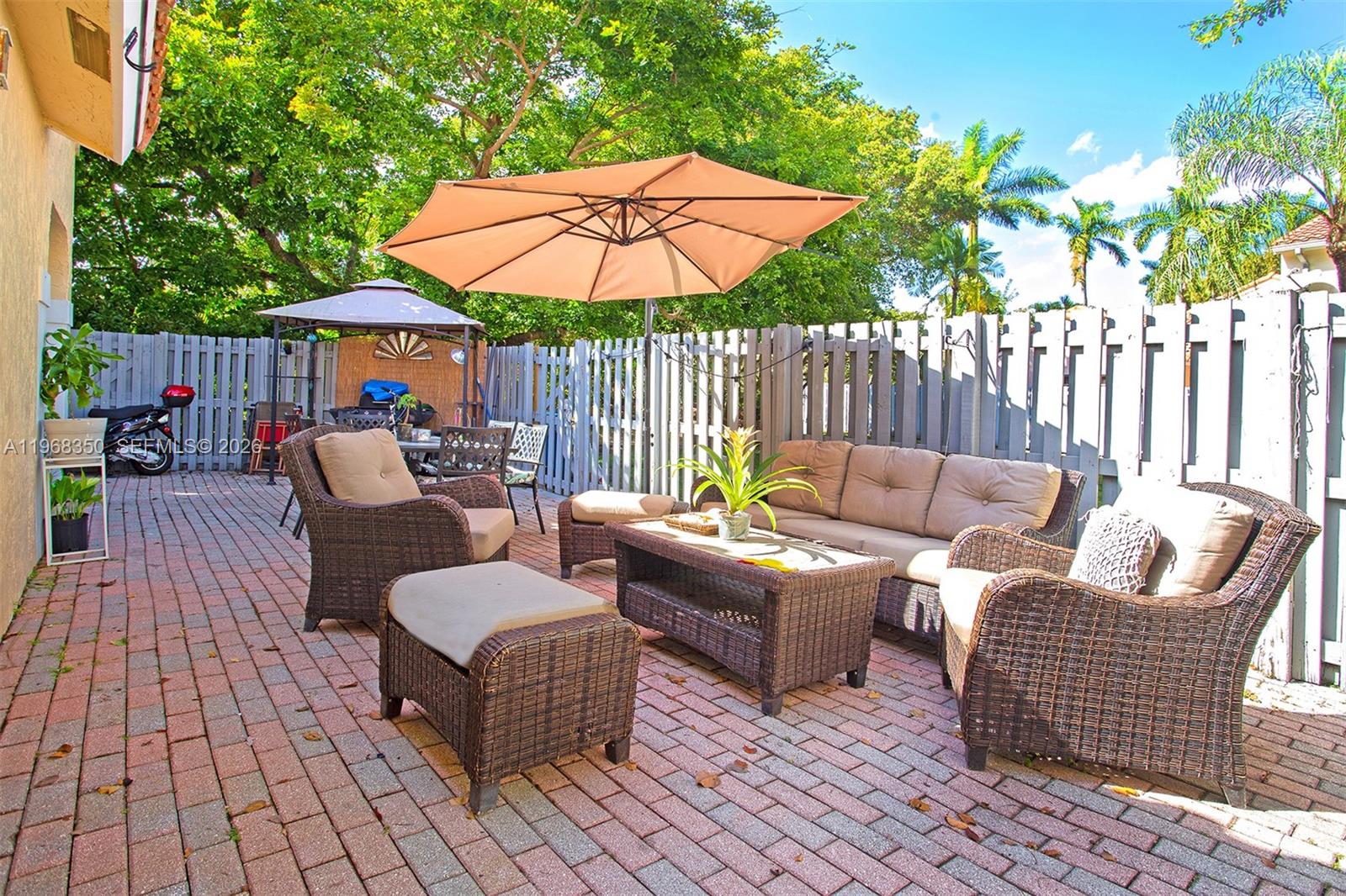 COUNTRY ISLES PHASE II - Residential