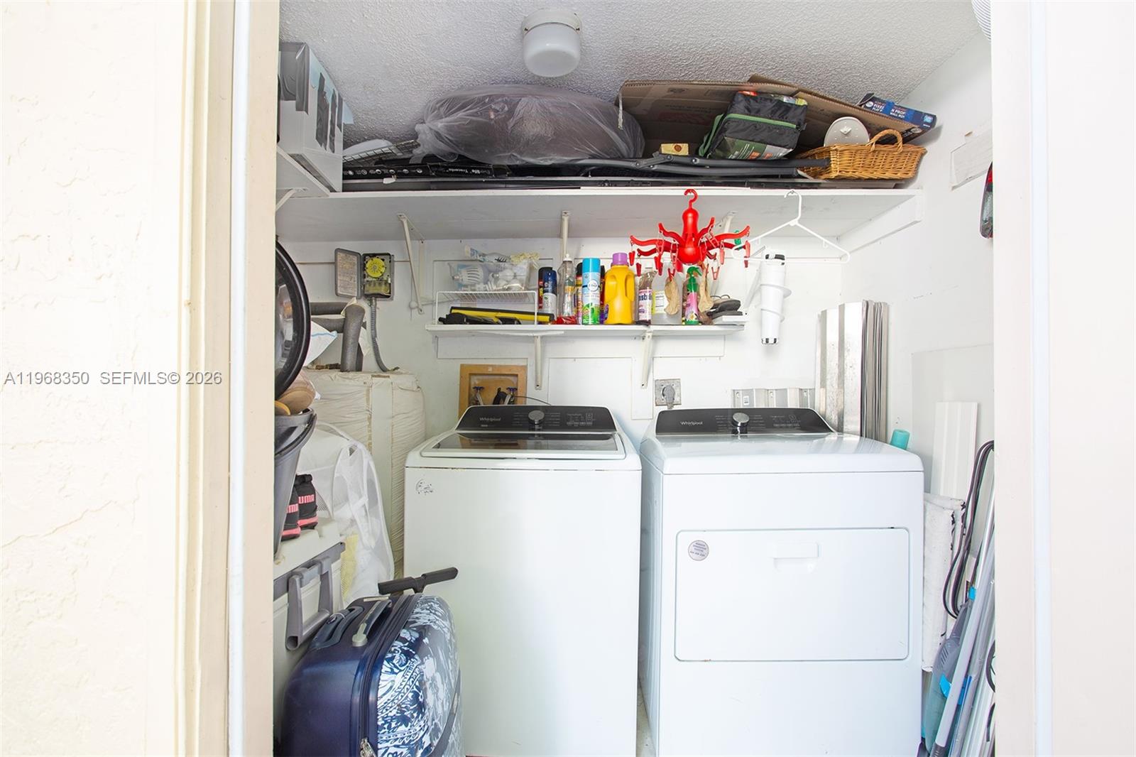 COUNTRY ISLES PHASE II - Residential