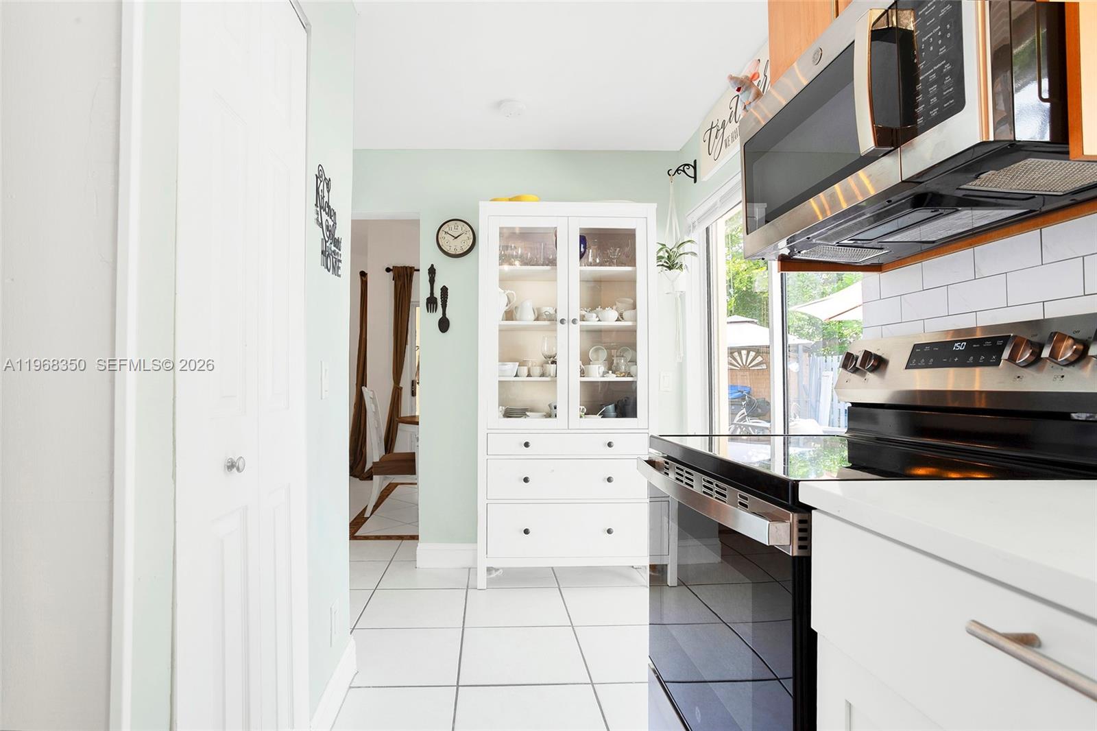 COUNTRY ISLES PHASE II - Residential