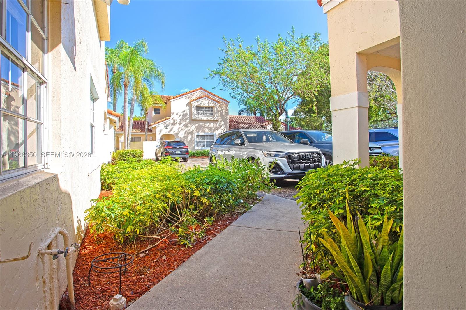 COUNTRY ISLES PHASE II - Residential