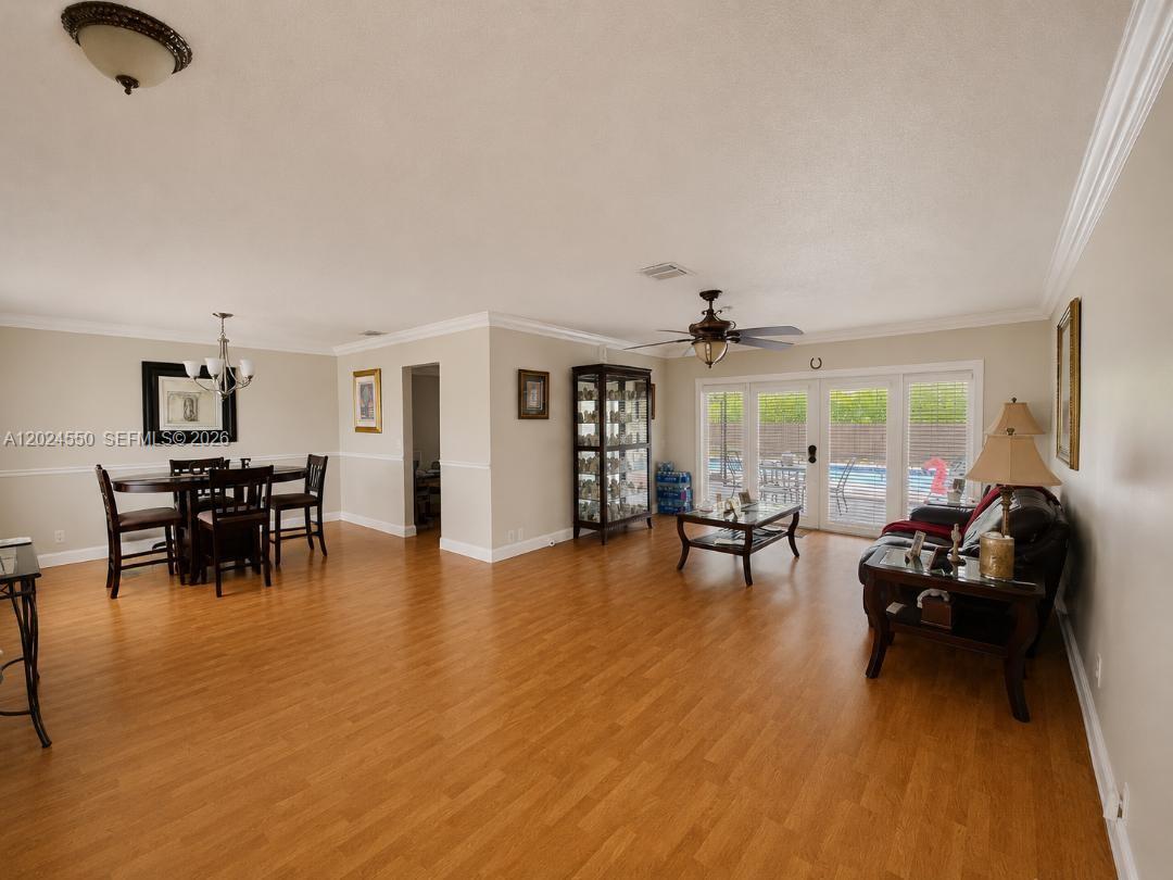 1841 NW 113th Ave