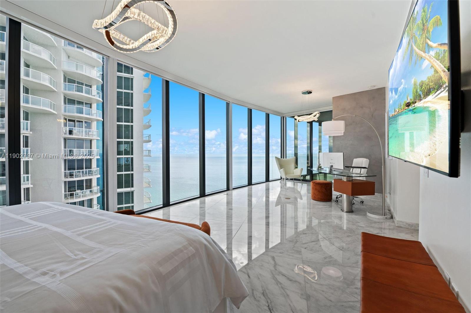 18555 COLLINS AVENUE COND - Residential
