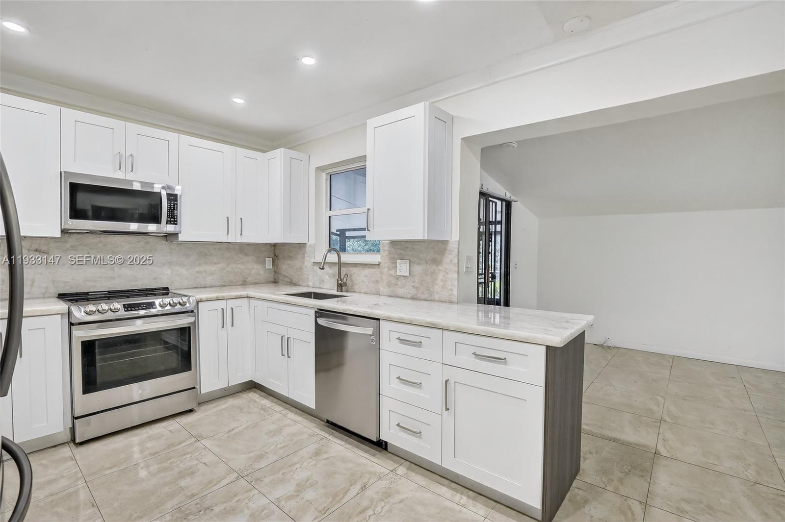 SUNSWEPT ISLE - Residential