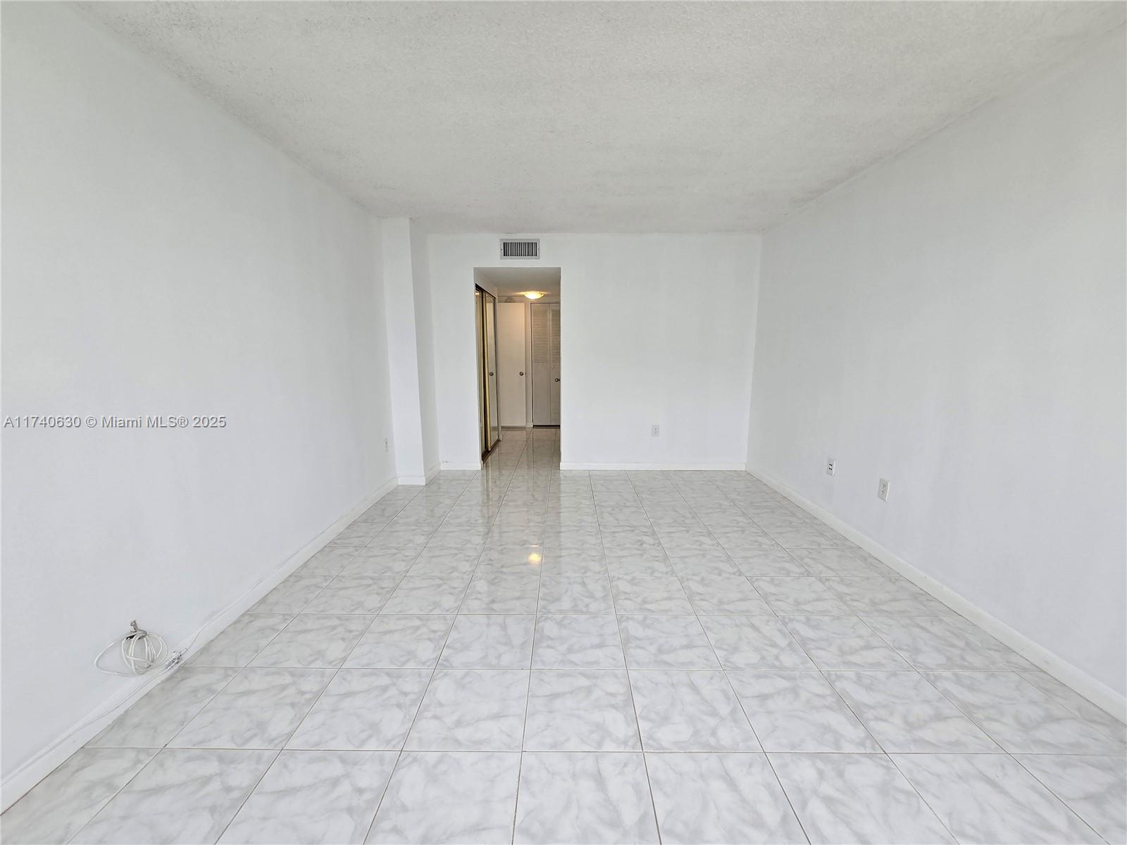 ADMIRALS PORT CONDO EAST - Residential