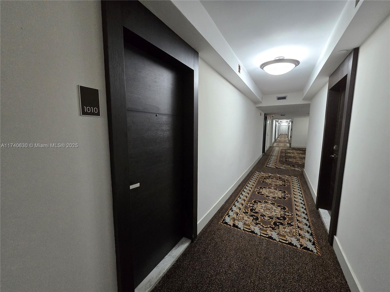ADMIRALS PORT CONDO EAST - Residential