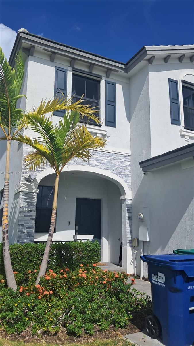 Beautiful 2-story townhouse for rent in a desirable gated community in Homestead, facing the large community park w/no homes in front. This home offers 3 bedrms/2 full baths upstairs, half bath downstairs, a 1-car garage, a private fenced yard w/no neighbors on one side. Community amenities include a pool, clubhouse w/fitness center, kids’ playground, & plenty of green space. PETS welcomed with no SIZE restrictions. Originally purchased for the owner’s family. Available September 15th. Move-in requires first month’s rent and one month’s security deposit; qualified tenants may split the deposit into four payments. Proof of employment/income, no prior evictions, and association approval for all adults (including police clearance letter) required. Don’t miss this opportunity!