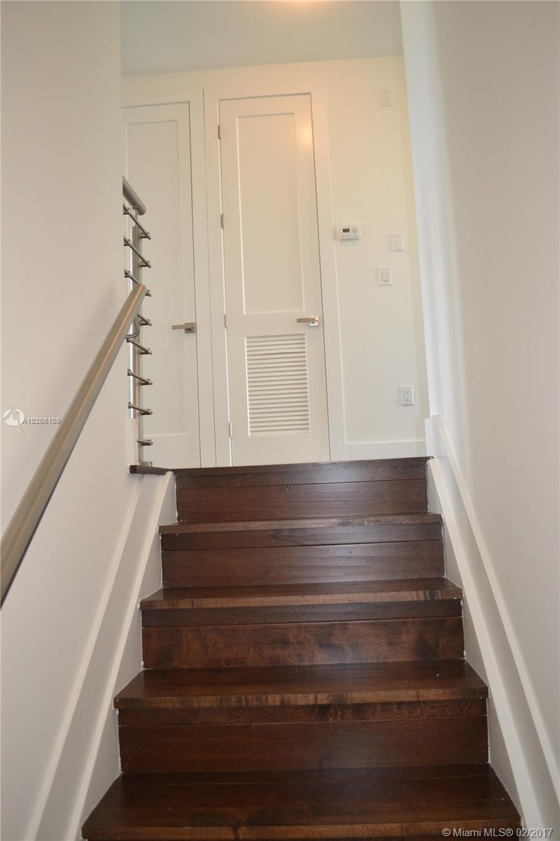 CONTEMPO TOWNHOMES - Residential Lease