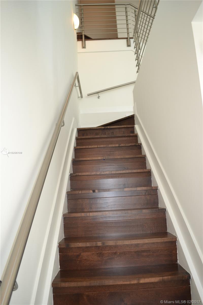 CONTEMPO TOWNHOMES - Residential Lease