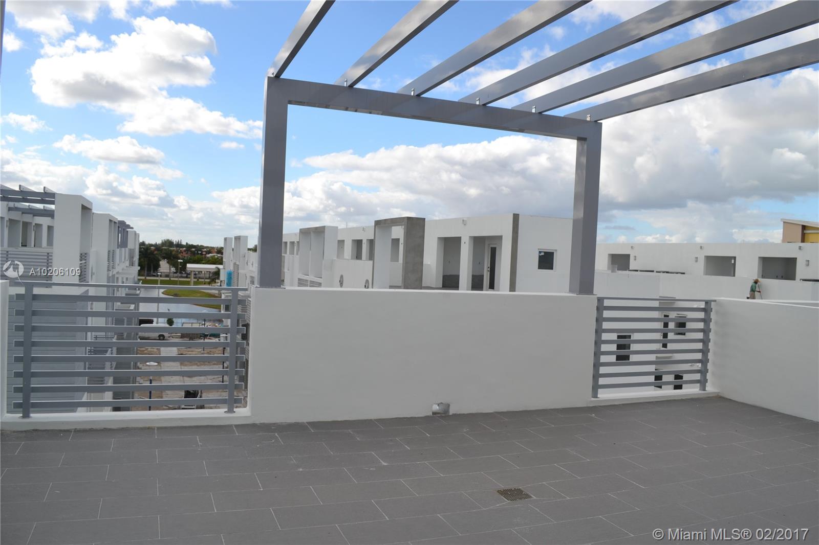 CONTEMPO TOWNHOMES - Residential Lease