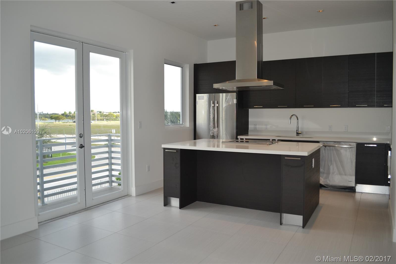 CONTEMPO TOWNHOMES - Residential Lease