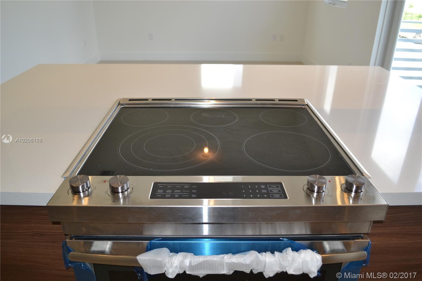 CONTEMPO TOWNHOMES - Residential Lease