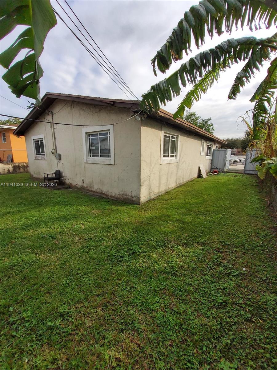 RADIO HEIGHTS - Residential