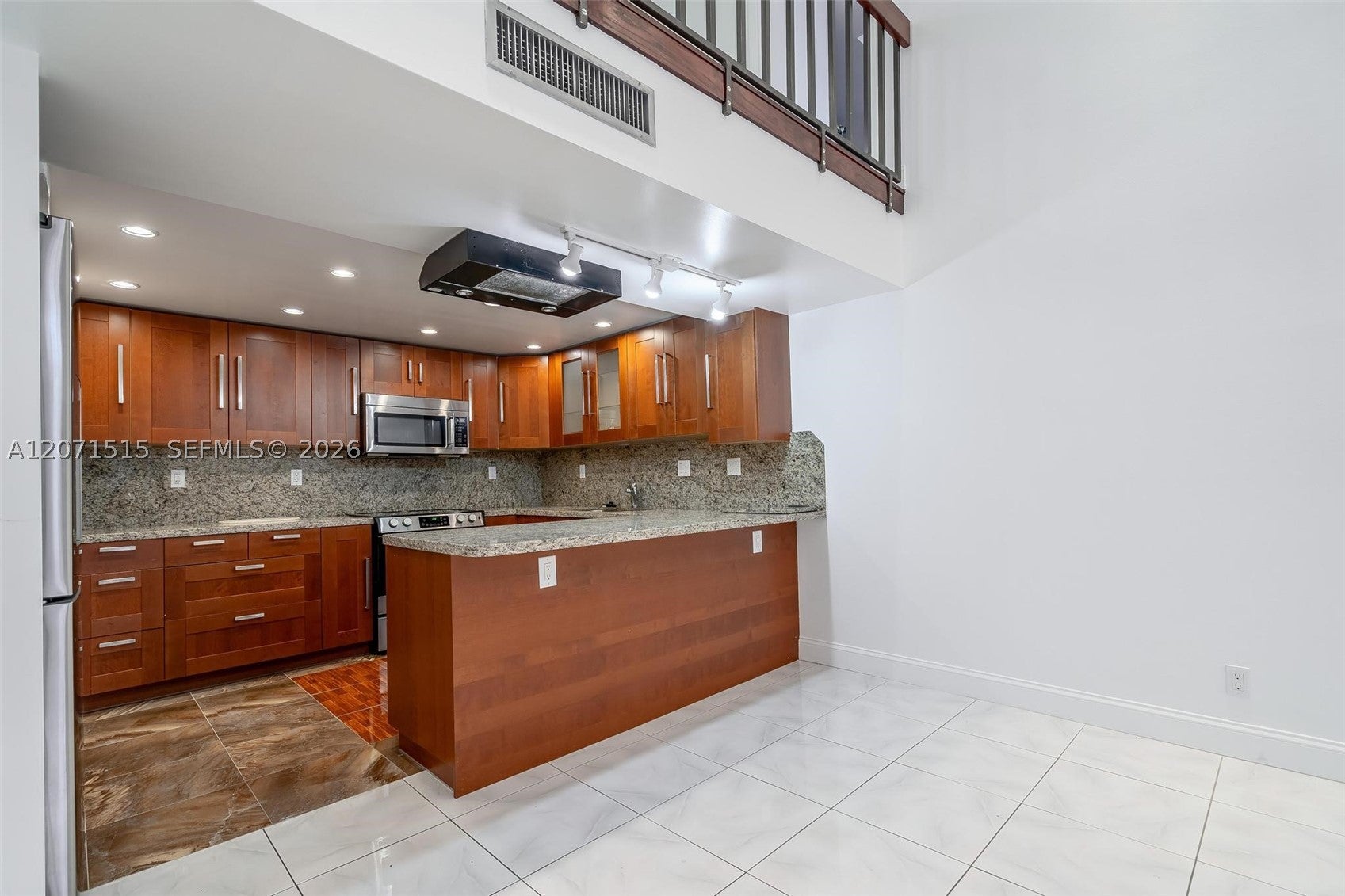 20347 W Country Club Dr TH15