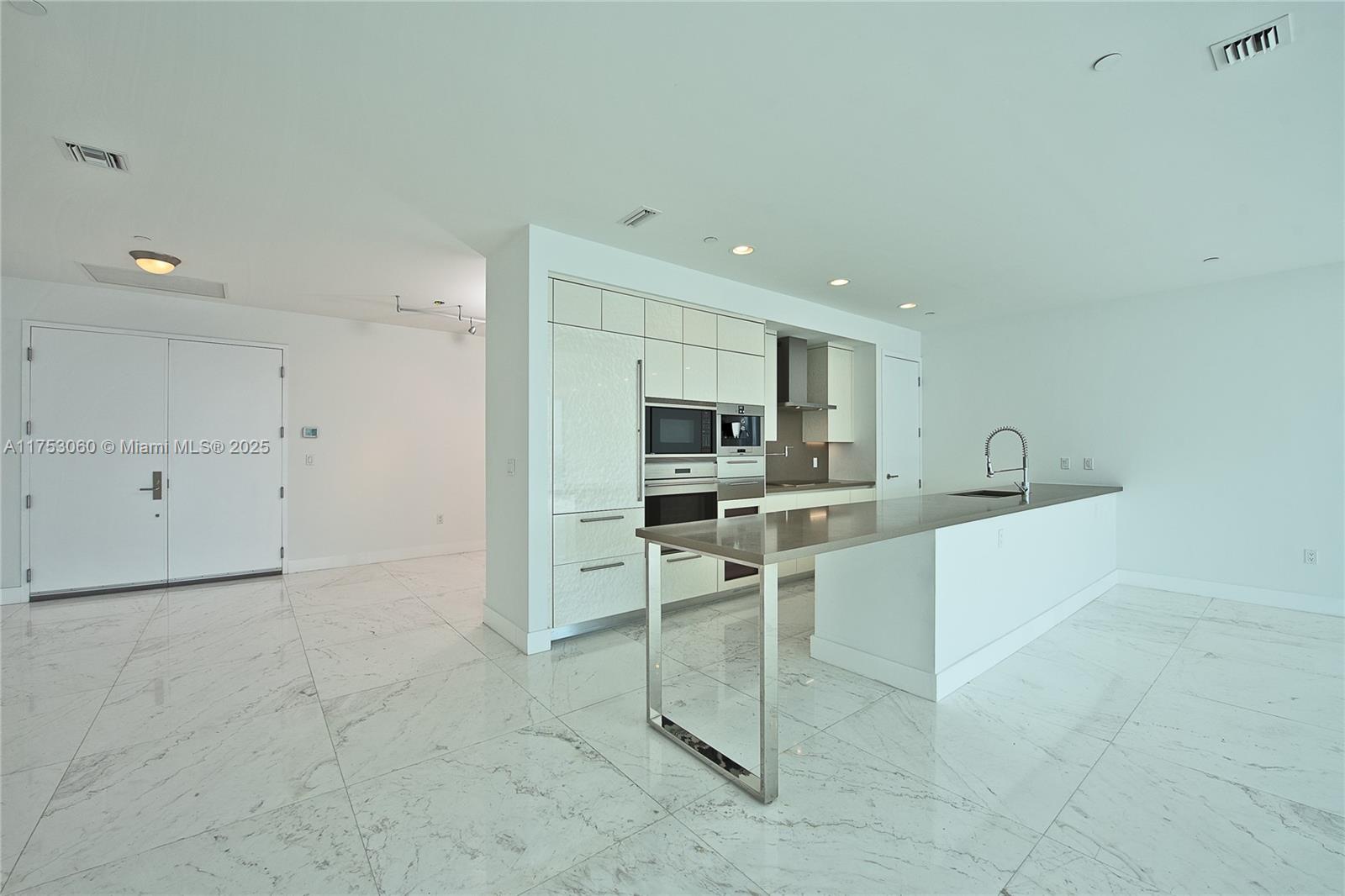CHATEAU BEACH CONDO - Residential
