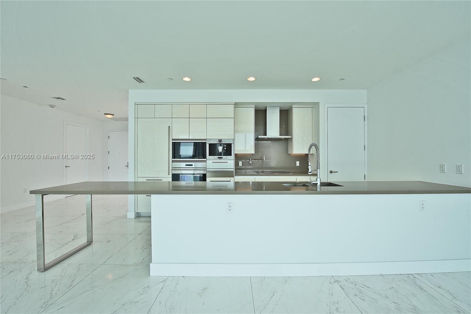 CHATEAU BEACH CONDO - Residential