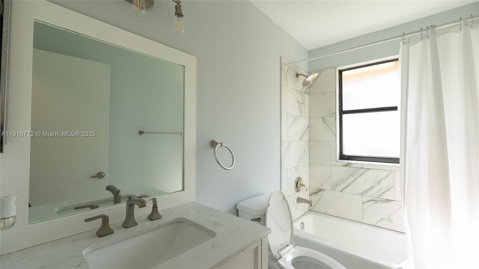 RAINBERRY BAY SEC 7 - Residential Lease