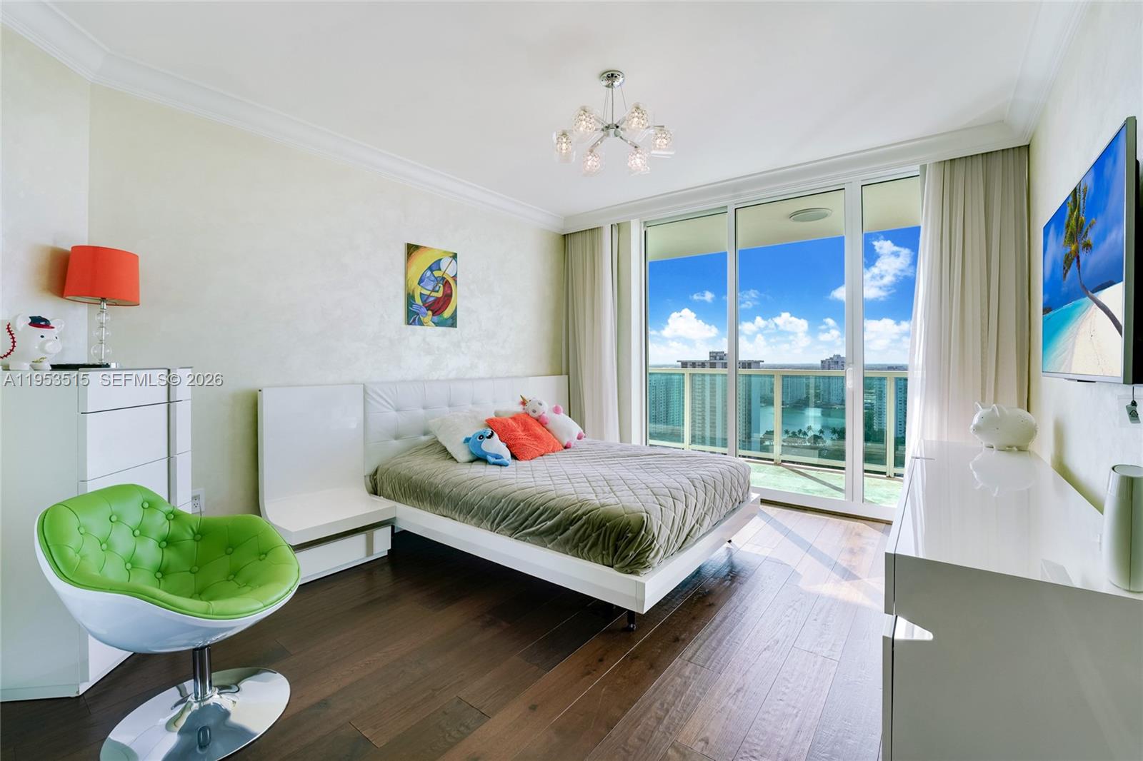 THE PENINSULA CONDO - Residential