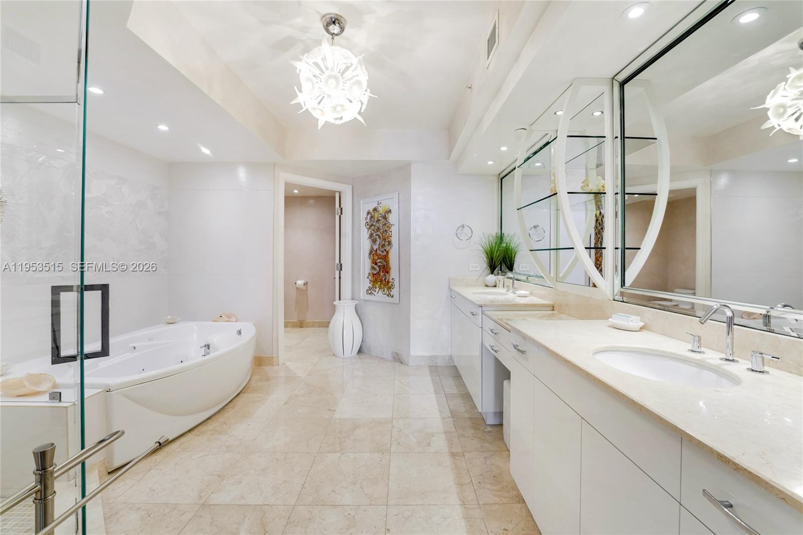 THE PENINSULA CONDO - Residential