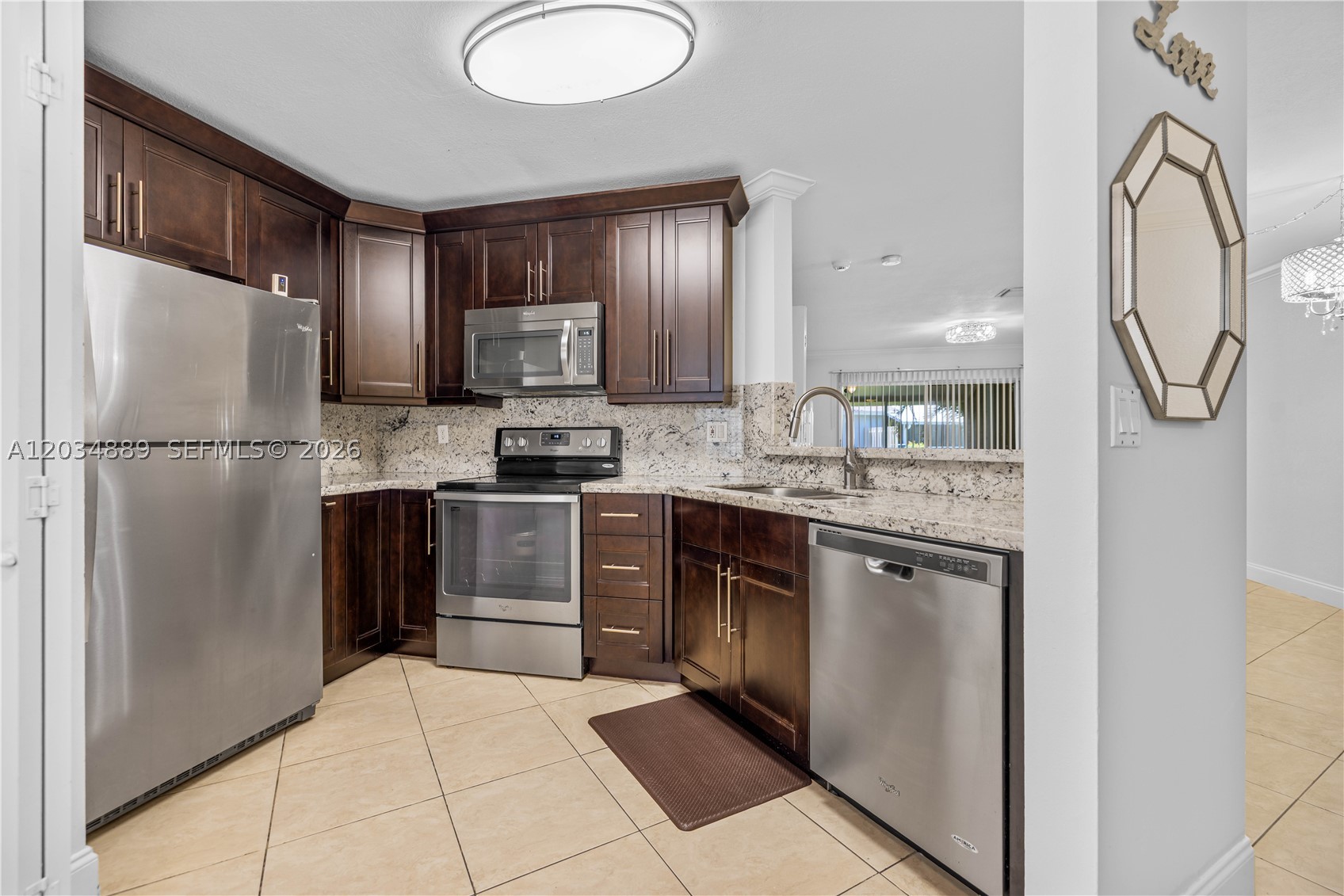 1125 SW 44th Ave