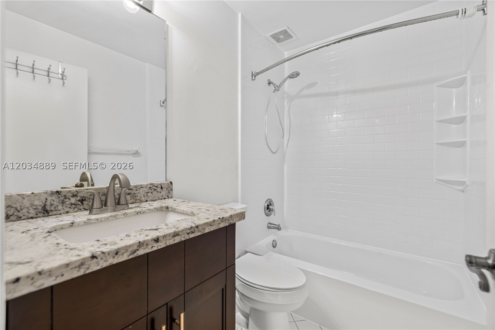1125 SW 44th Ave