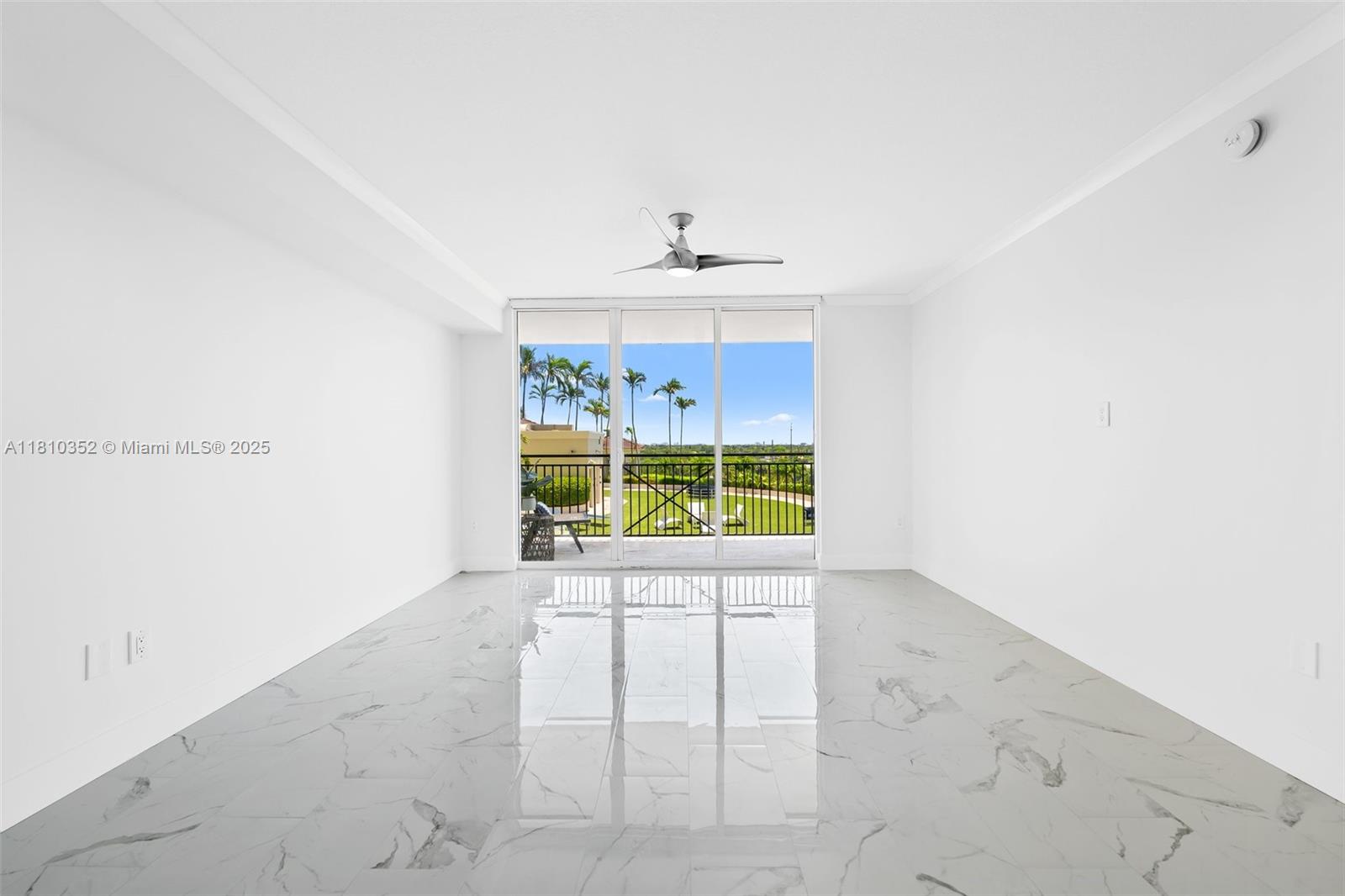 Rental Property at 610 W Las Olas Blvd 811N, Fort Lauderdale, Broward County, Florida - Bedrooms: 1 
Bathrooms: 1  - $2,675 MO.